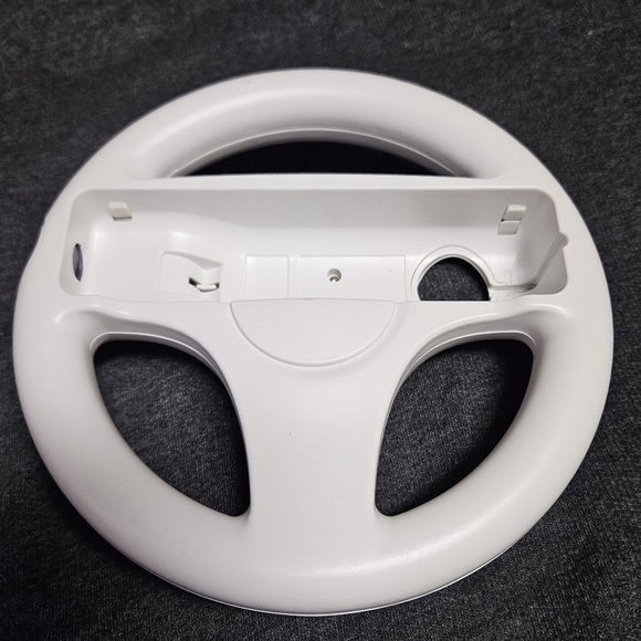 Wii Steering Wheel Controller Accessory | Game Stop - Picture 3 of 8